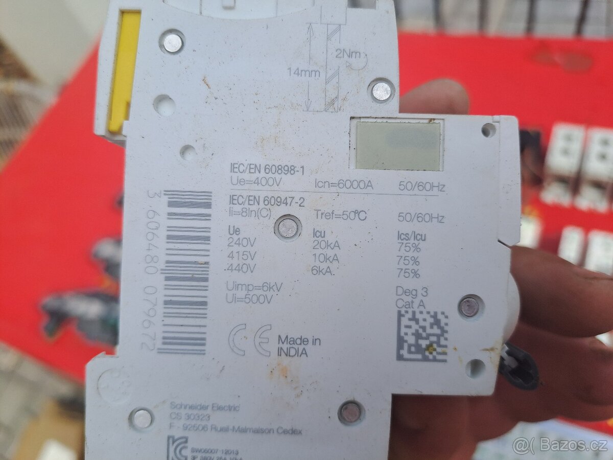 Relé, jističe, stykače, deon - Schneider - 13