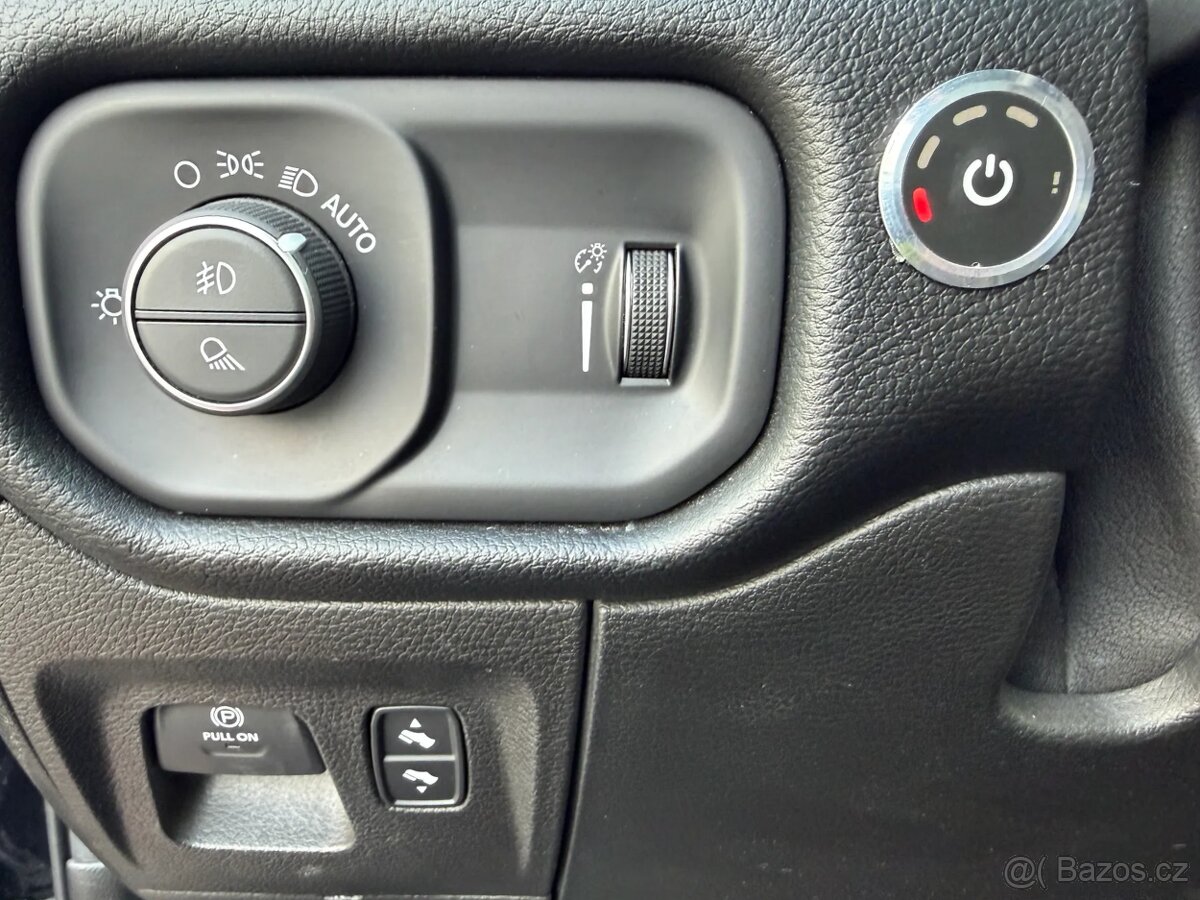 DODGE RAM BEEE LPG PANORAMA LONGBED - 13