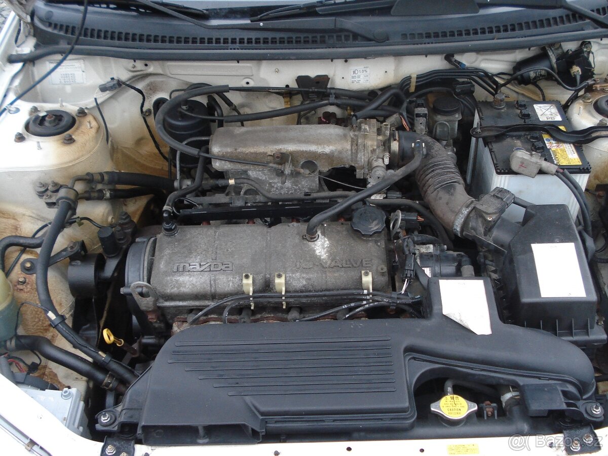 Mazda 323 F 1.3 i - 13