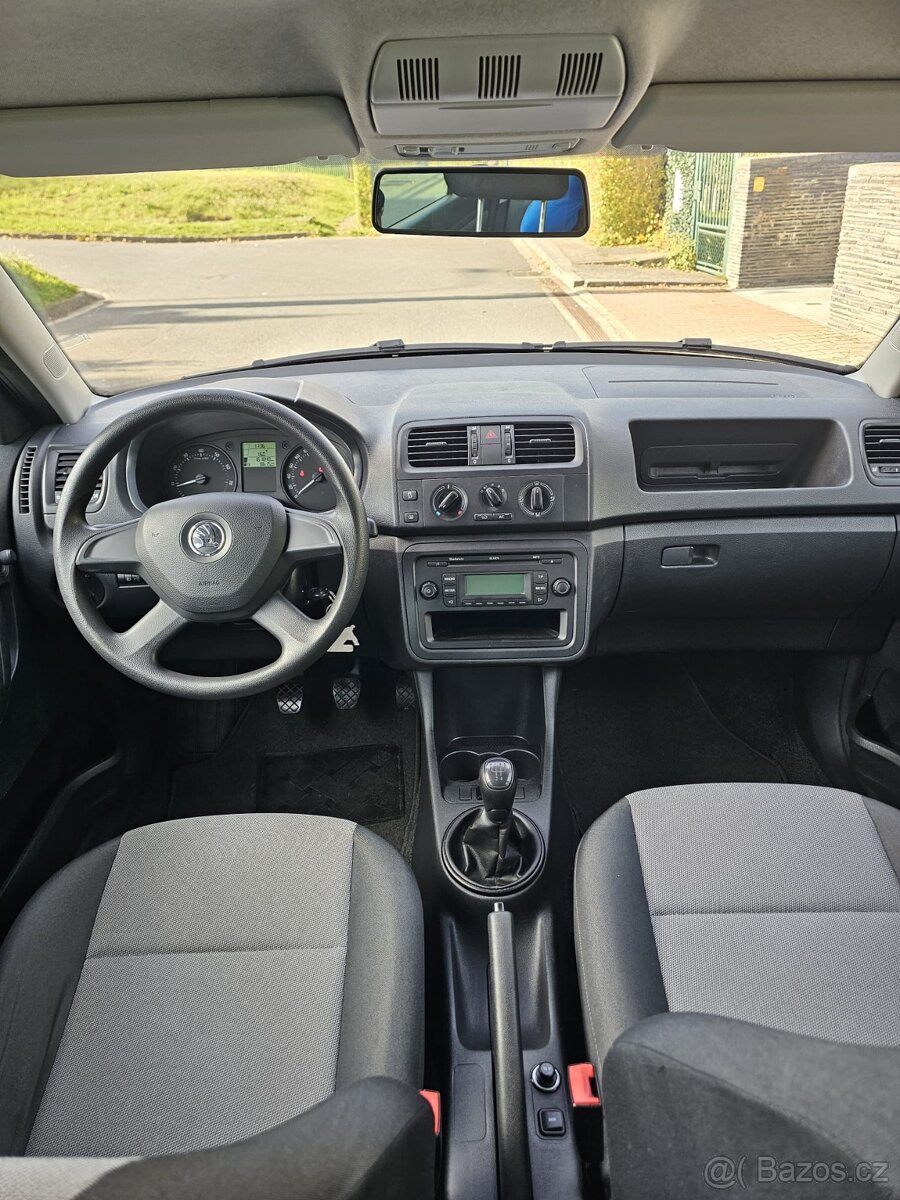 Škoda Fabia II Combi 1.4 16V 63 kW - 13