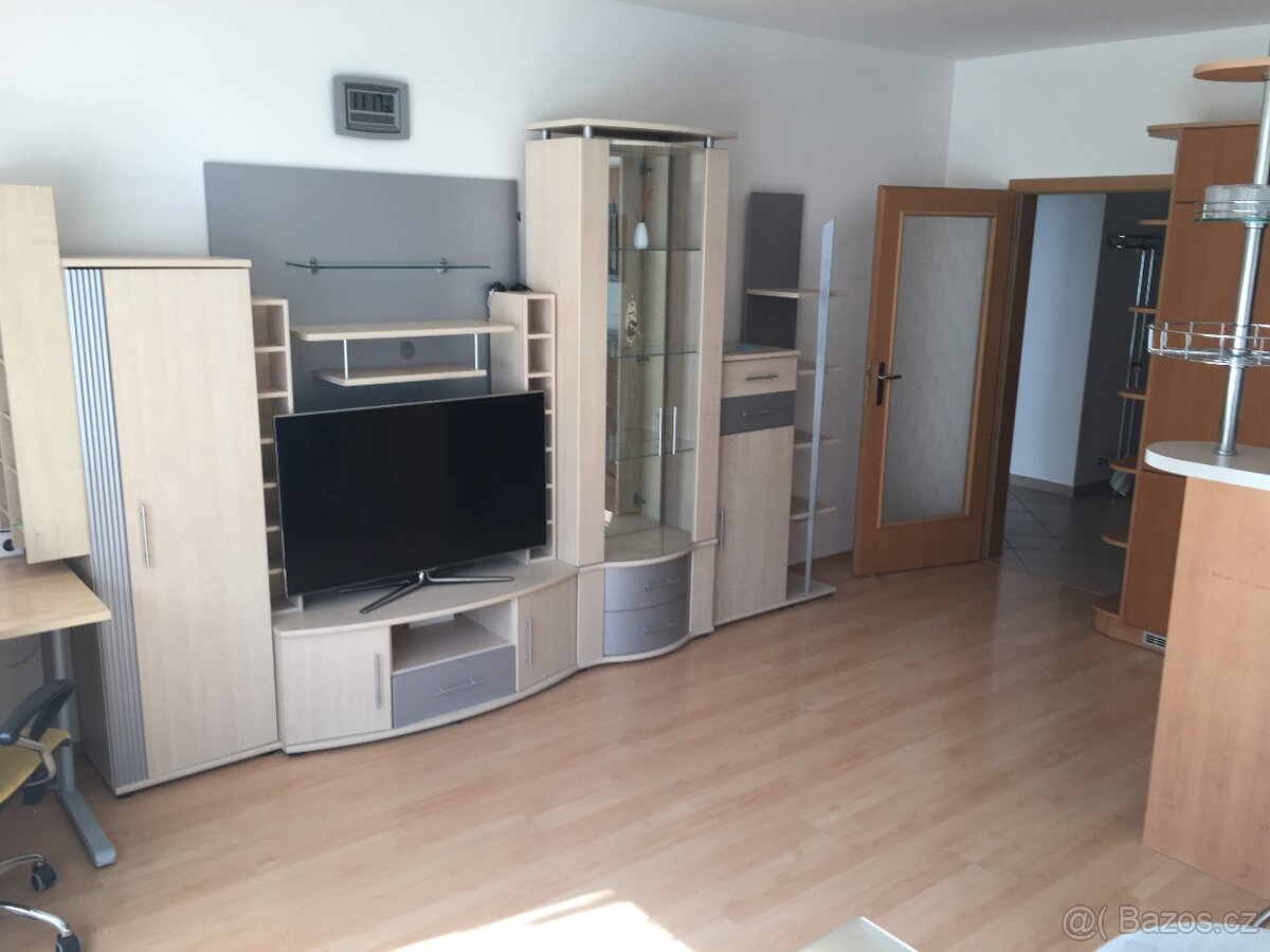 Moderní stylová obývací stěna s podsvícením - 13