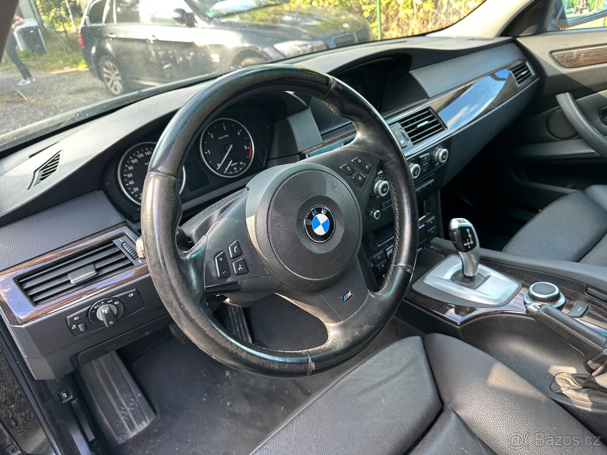 BMW e61 535d lci díly - 13