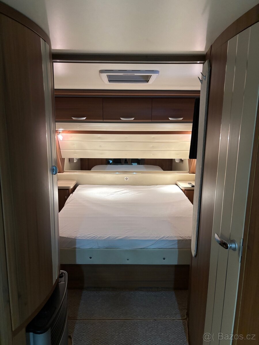 Karavan Hobby , dvojosý - 13