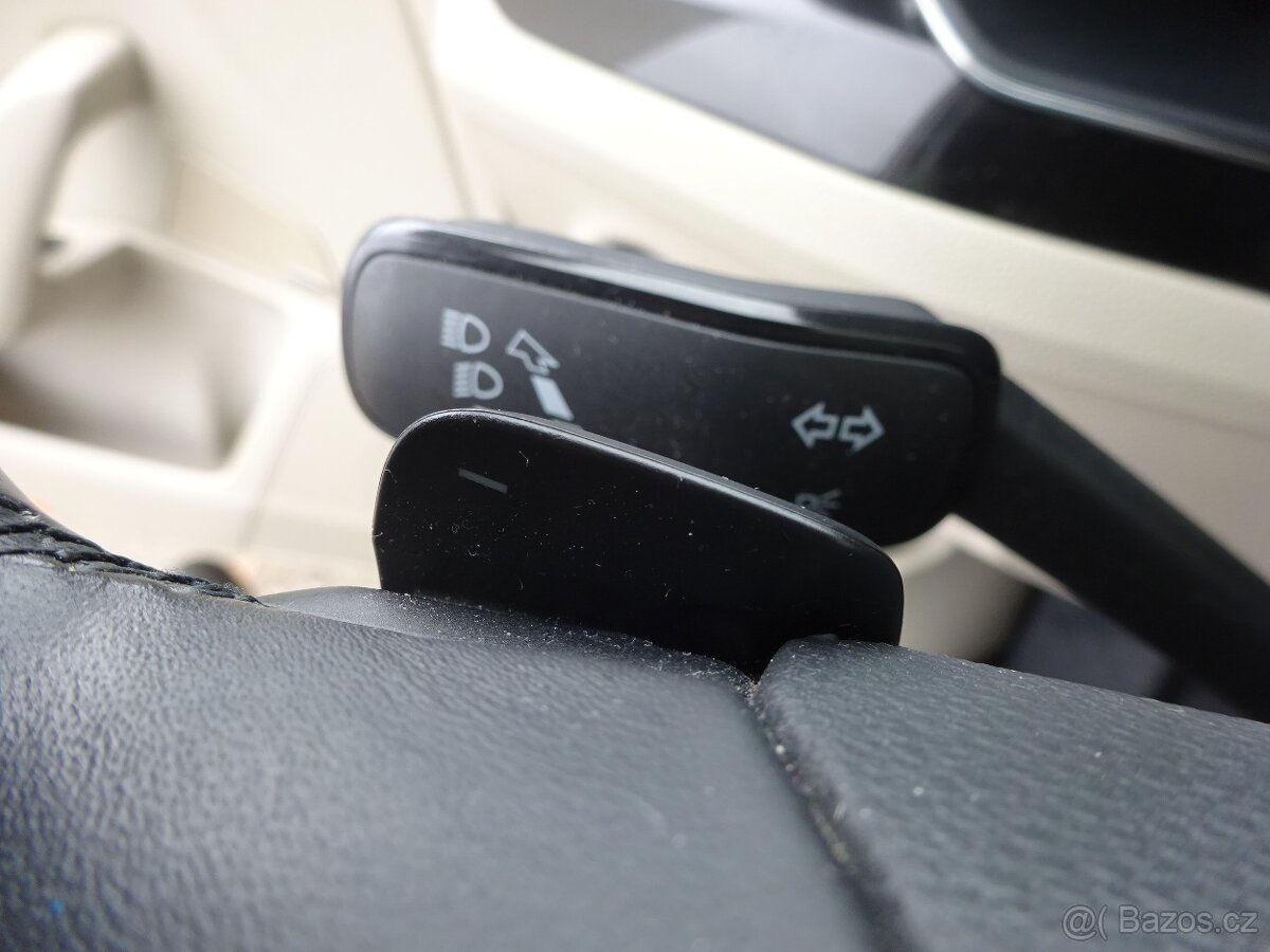 Škoda Superb 2.0 TDI Combi 4x4 L&K r.v.2018 (DPH) ČR - 13