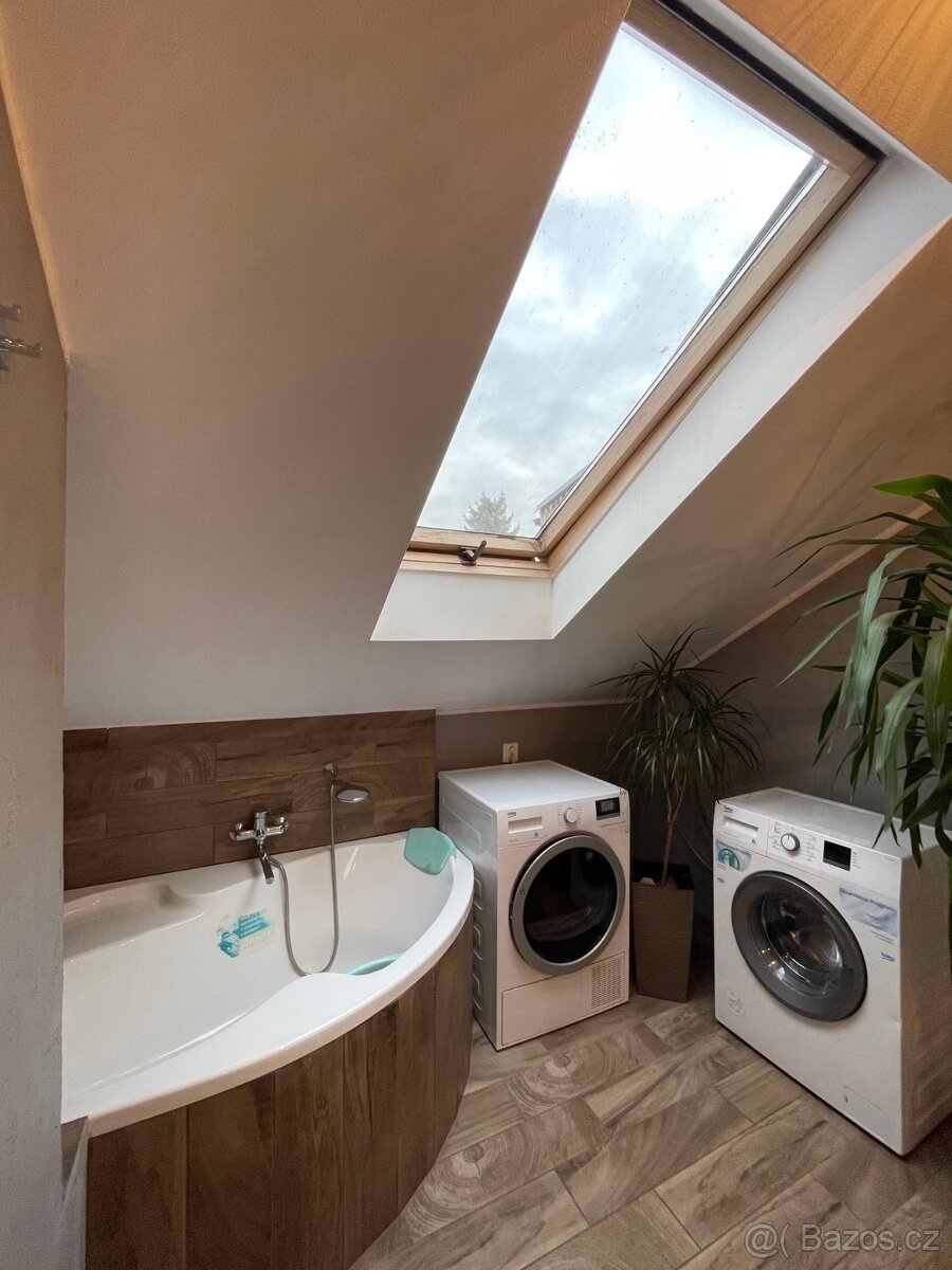 PRODEJ RD UHERSKÉ HRADIŠTĚ, SADY - 13