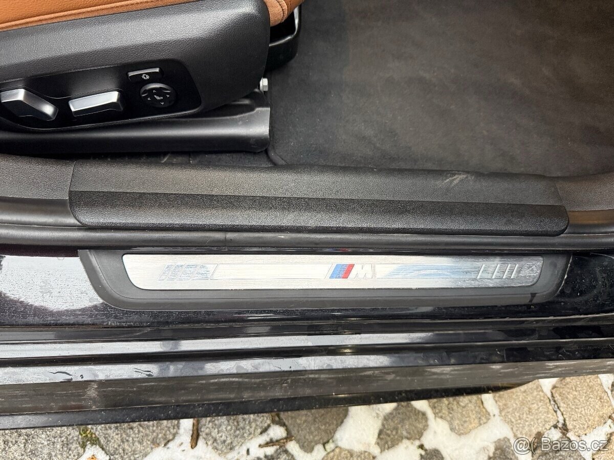 BMW 330i M-sport G20 xDrive LCI Aut, Benzín 190 kW DPH - 13