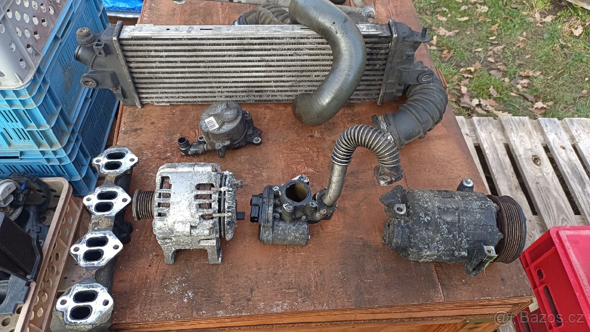 Dily z motoru Renault Trafic II 2.0dci 84kw 115ps 215tis - 13