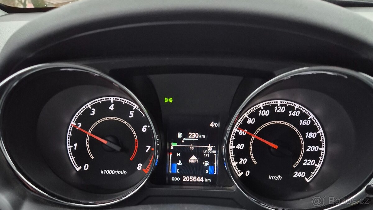 Mitsubishi ASX 1.6.86kw benzín - 13