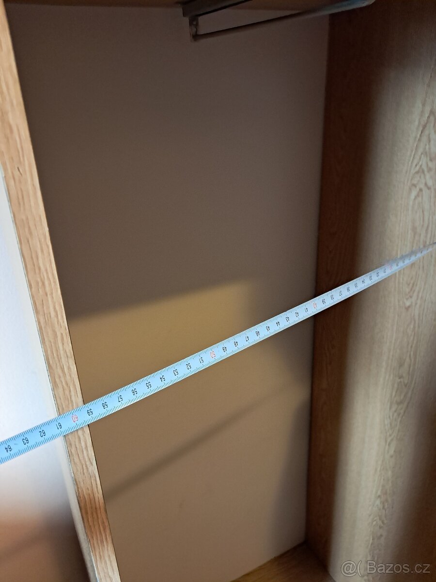 Skříň pro oblečení - 13