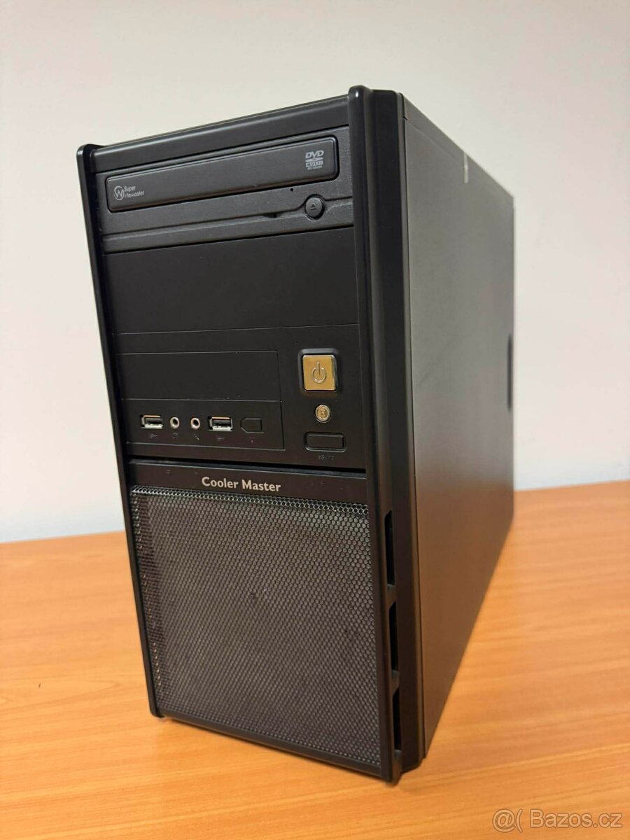 Prodej stolních počítačů - 13