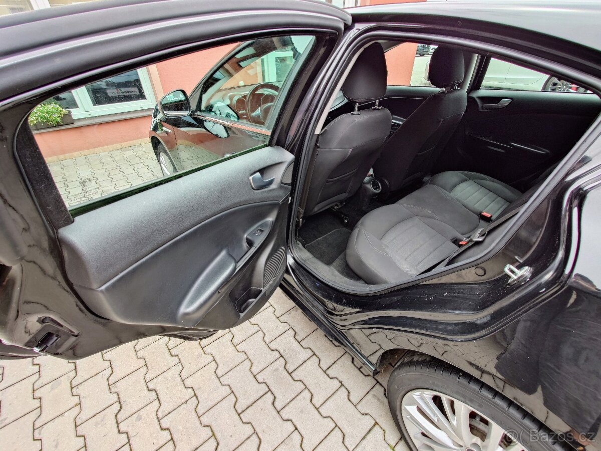 Alfa Romeo Giulietta 1.6 JTD Super 88kW - 13