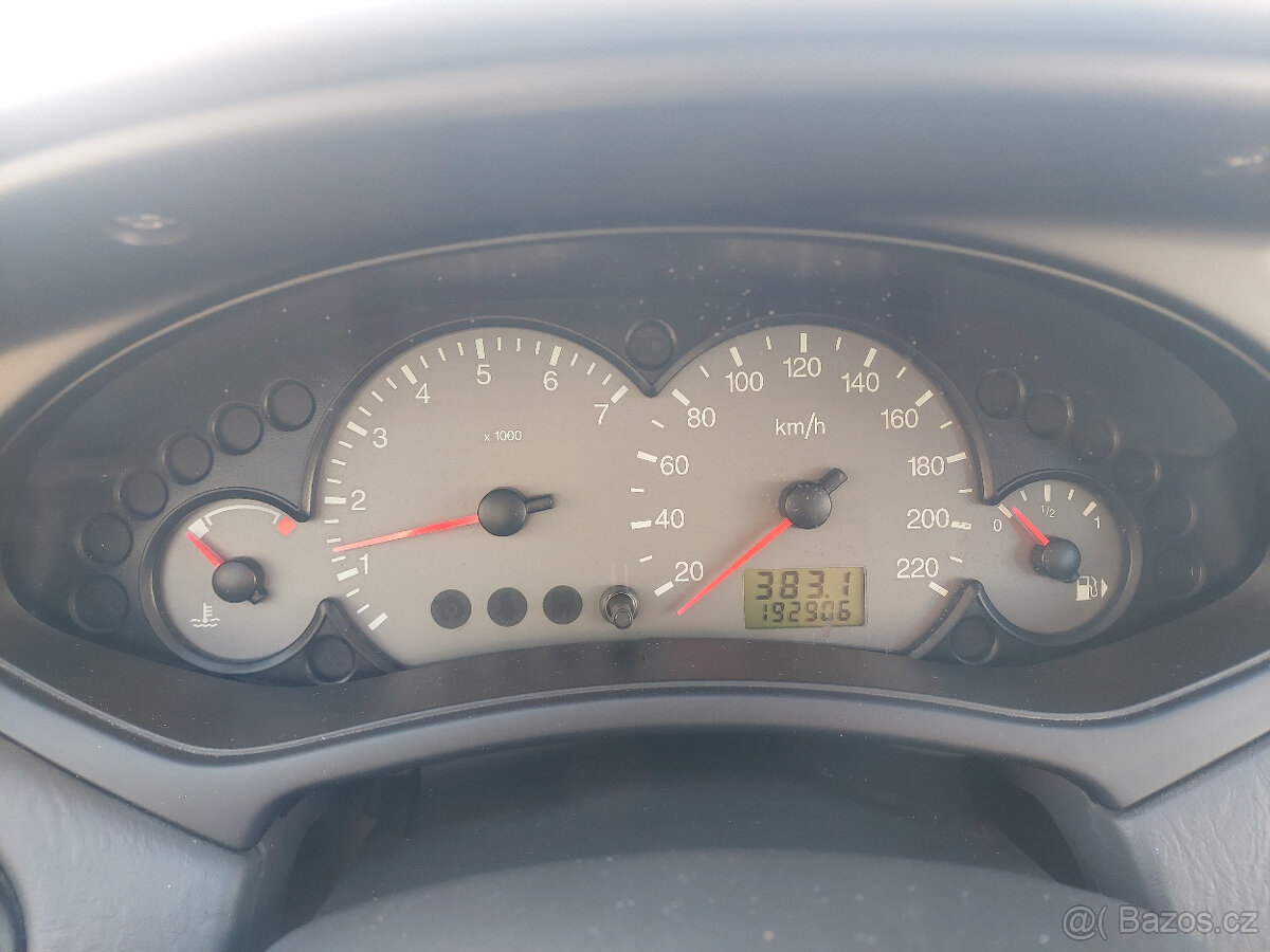 Ford Focus, MK1, hatchback, 1.6 benzín, r.v. 2004 - 13