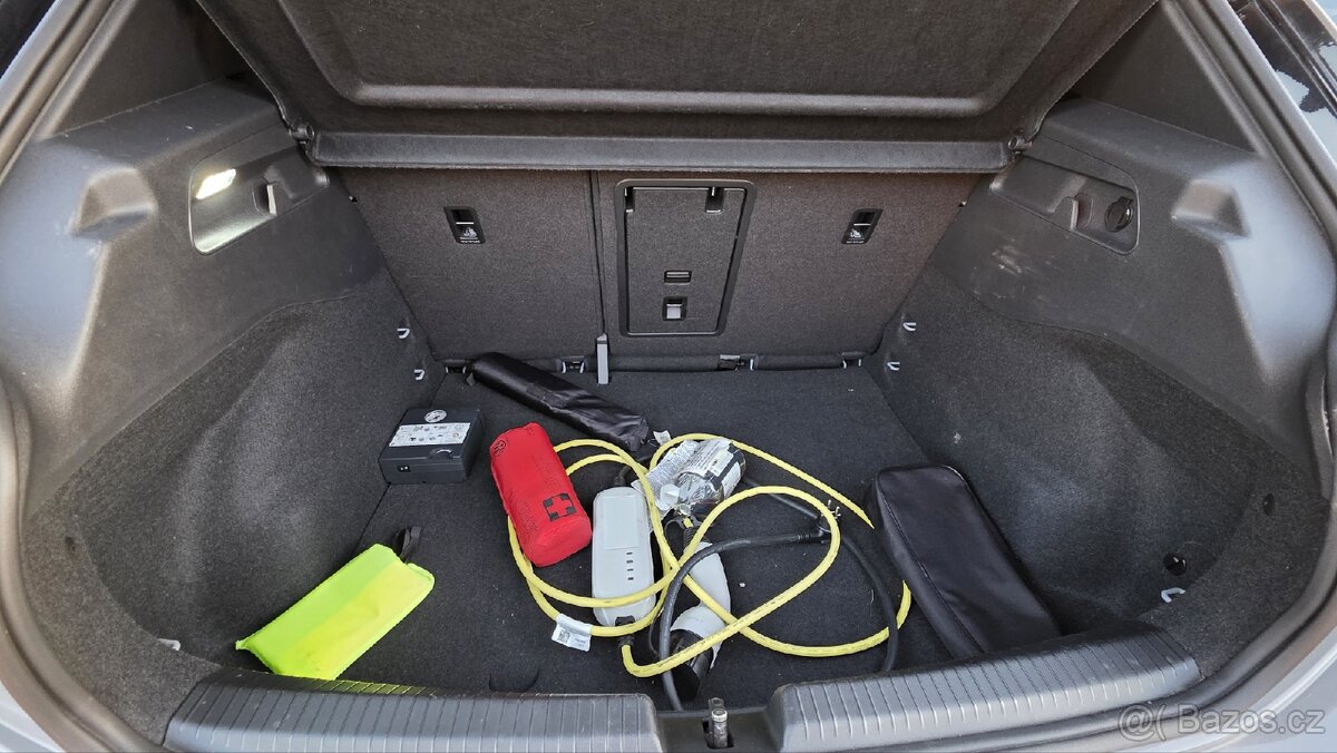 ID.3, 62kWh,1ST Pro 150kW, IQ Lights, 46tkm, výbava - 13