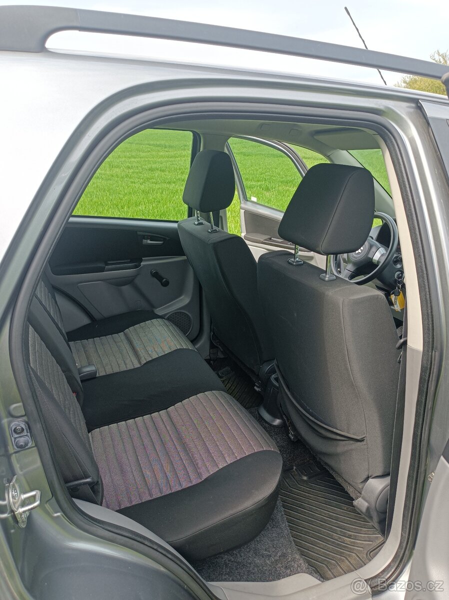 Suzuki SX4 - 13