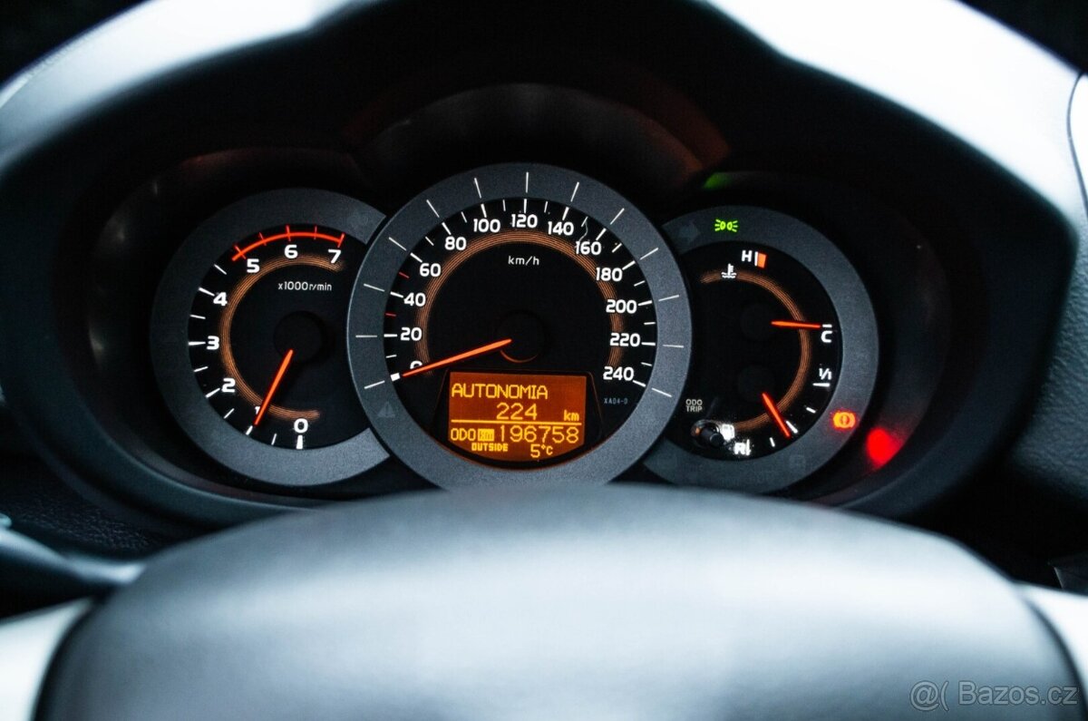 Toyota RAV4 2.2l D-CAT 180 Premium - 13