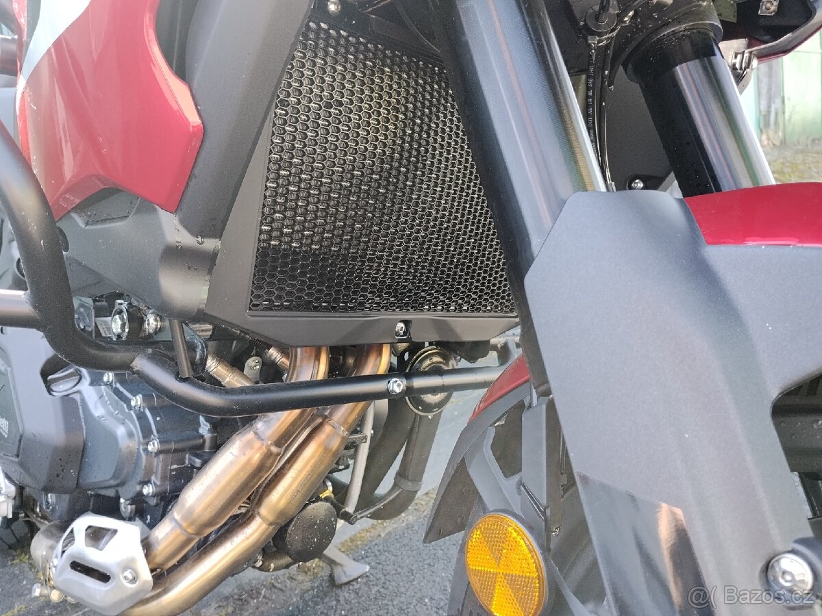Benelli TRK502 - 13