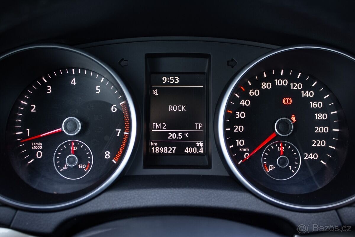 Volkswagen Golf 1.2 TSI Rabbit 2011 - 13