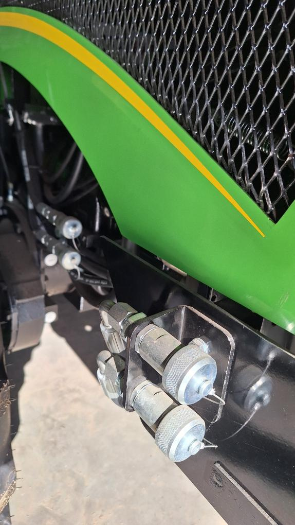 malotraktor WINEA 26 LD Comfort zánovní stav - 13