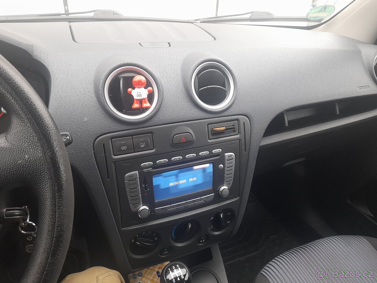 Ford FUSION FACELIFT 1.4 16V 59 KW KLIMA r.v2009 - 13