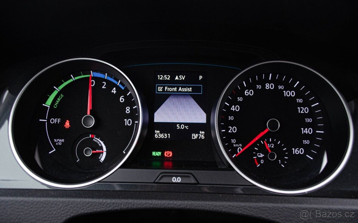 Volkswagen Golf e - 13