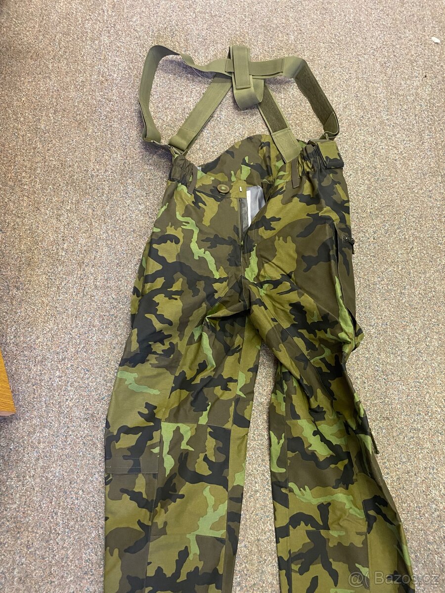 Vojenské oblečení - 13