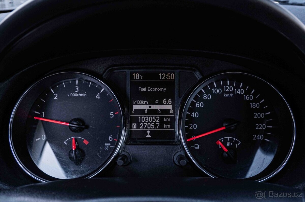 Nissan Qashqai 1.6 dCi - 13
