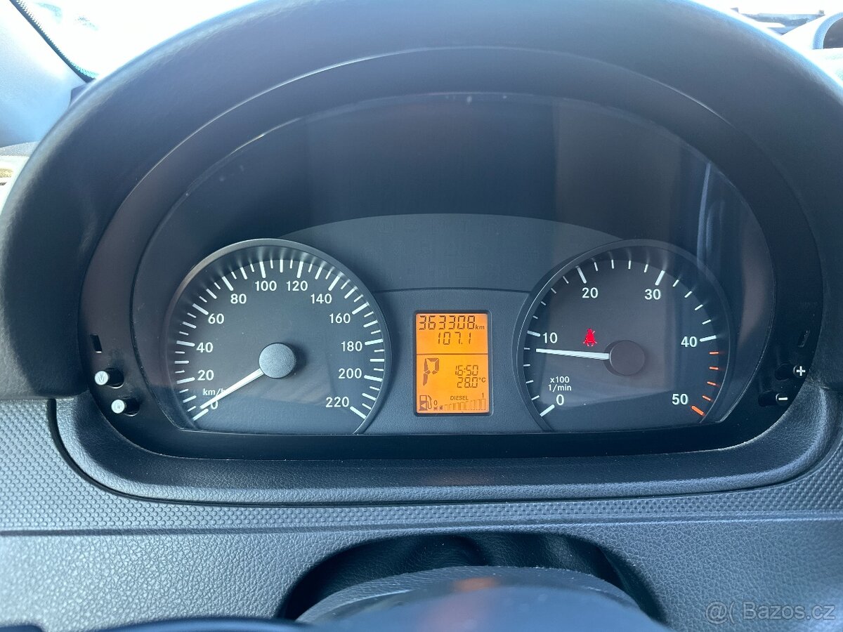 Mercedes-Benz Vito 2013 - 13