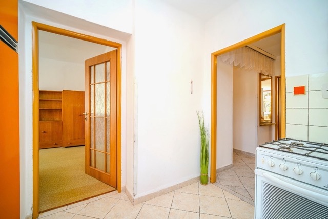 Prodej bytu 74 m2 v Českých Budějovicích před rekonstrukcí - 13