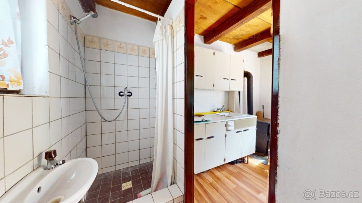 CHATA RABYNE, SLAPY - 13