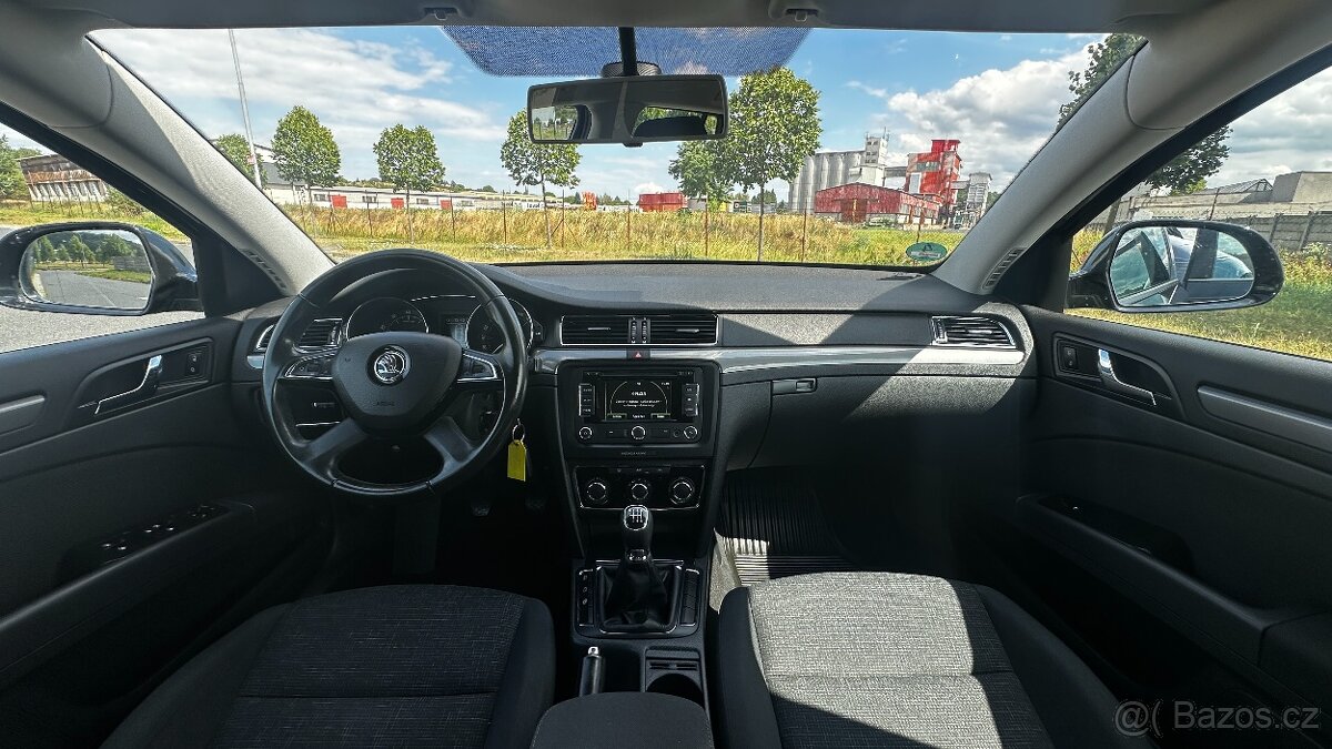 ŠKODA SUPERB 1.4 TSI - 13