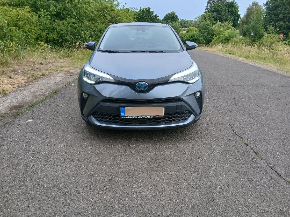 To yota C-Hr 1.8 hybrid - 13