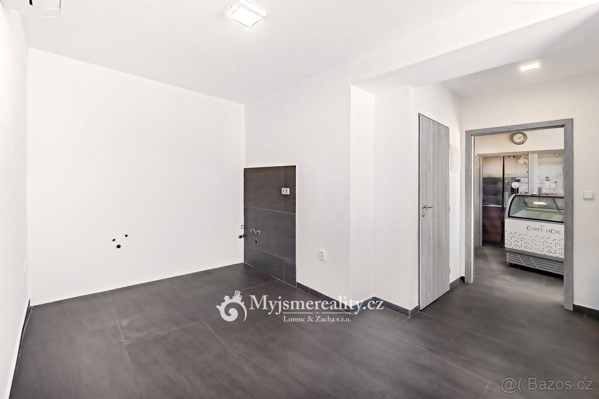 Prodej pizzerie 114 m², Kuchařovice, Znojmo, ev.č. LU2521 - 13