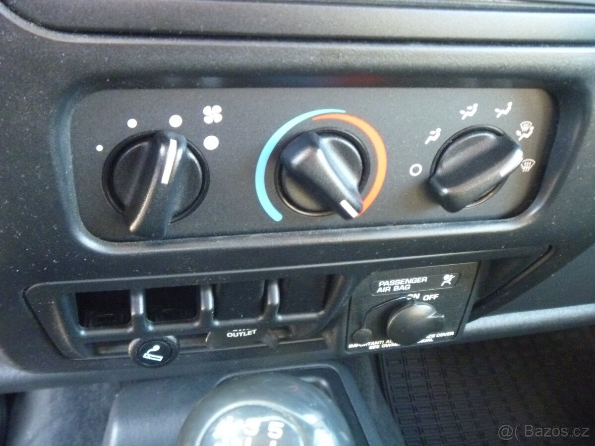 Jeep Wrangler 2.4i 105kW 4x4 HARDTOP - 13