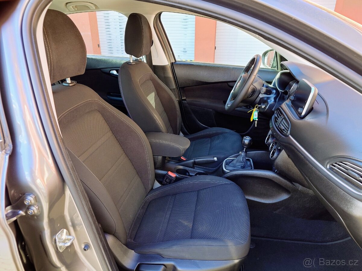 Fiat Tipo 1.6 JTDM Lounge 88 kW - 13