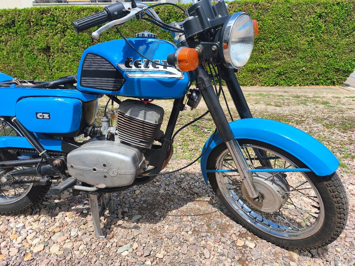 ČZ 175/487 , r.v.1986 - 13