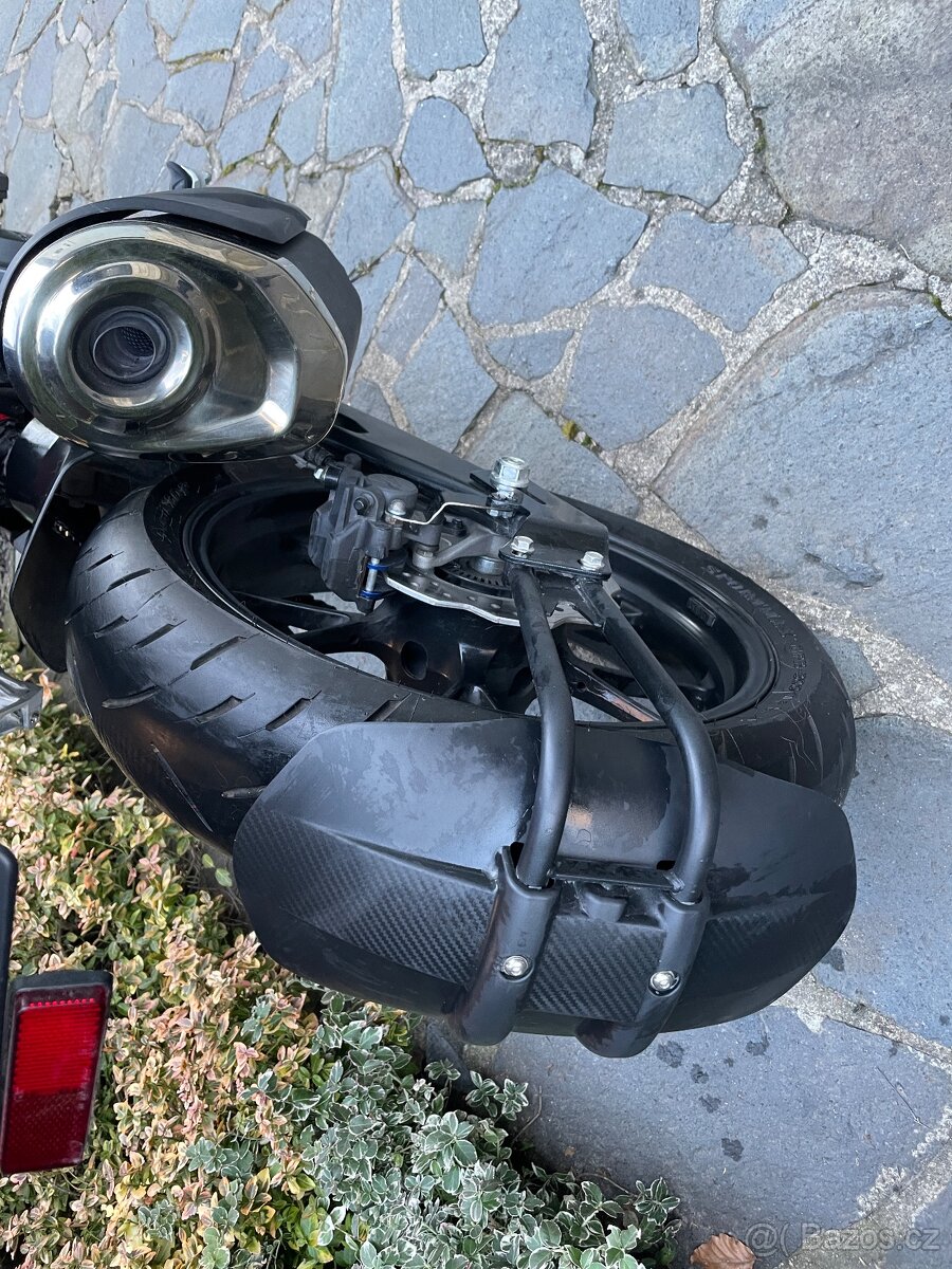 Prodám Honda CBF300R café - 13