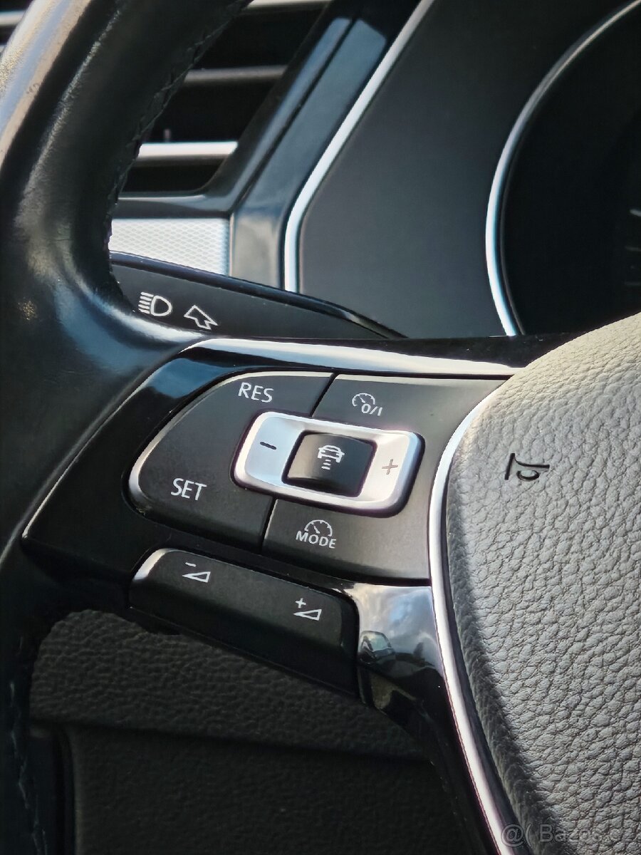 VW Passat b8 2.0 TDI 110kw, r.v. 2016 - 13