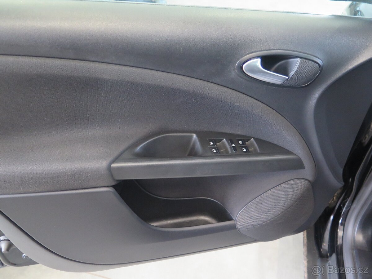 Seat Altea XL 1.6TDI,XL,klima,výhřev,navi - 13