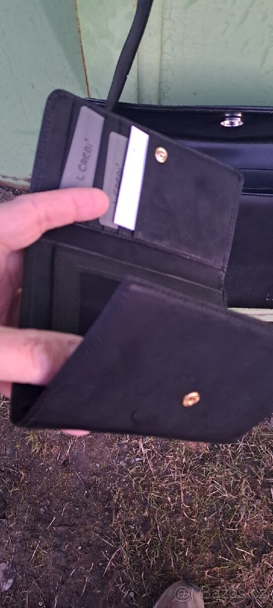 Kabelky a tašky - 13