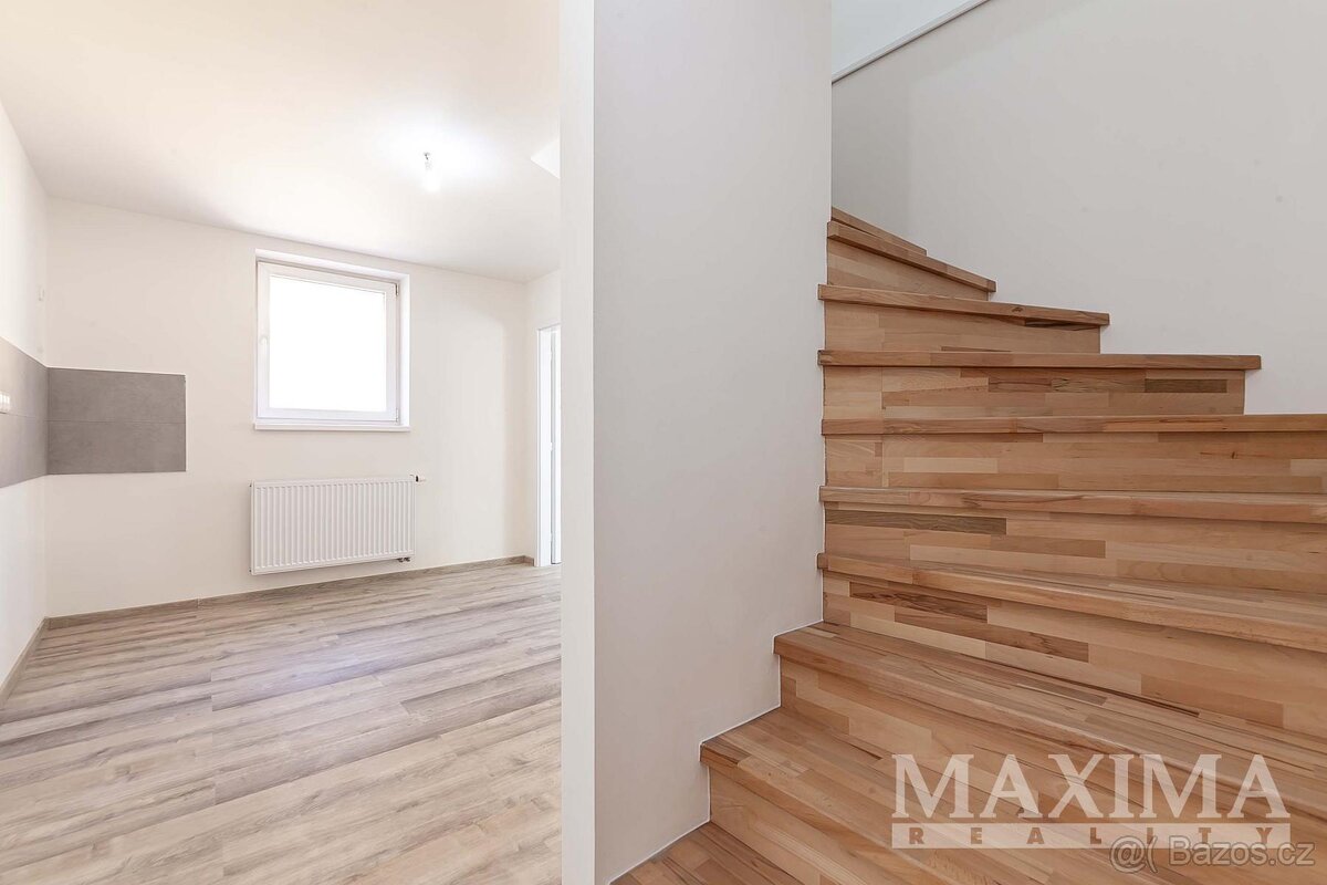 Dům 4+1 o ploše 130 m2 - Senec, Senec - 13