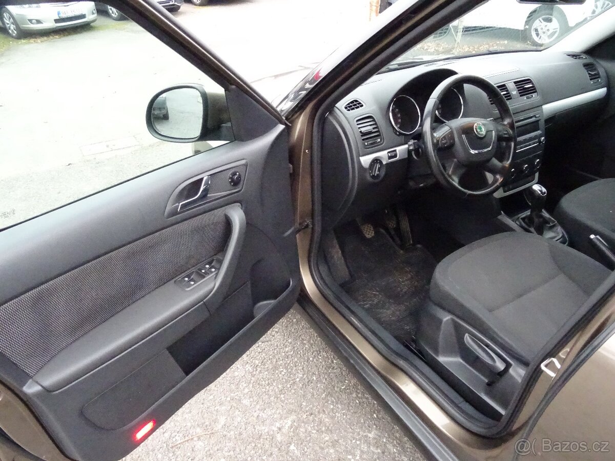 Škoda Yeti 1.6 TDI Adventure GreenLine - 13
