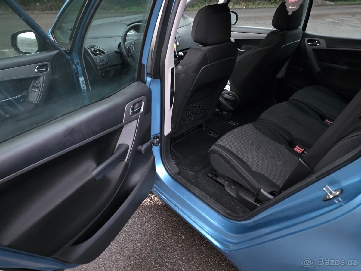 Citroen C4 Picasso 1.6hdi 16V - 13