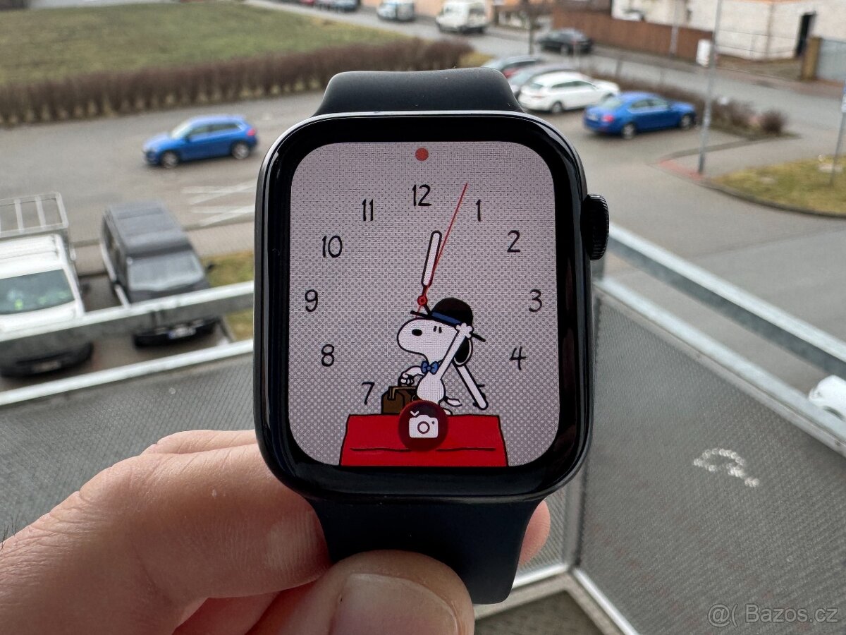 Apple Watch SE 2. generace GPS 44mm - 13