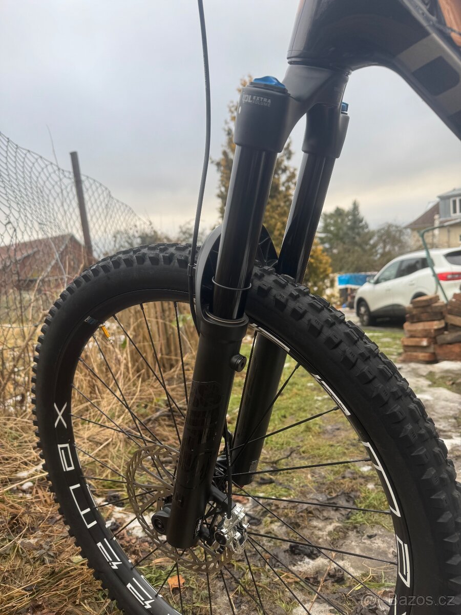 Devinci spartan enduro bike - 13