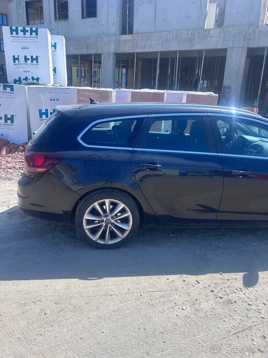 Výměna Opel Astra 1.7+Ford B-Max 1.0 - 13