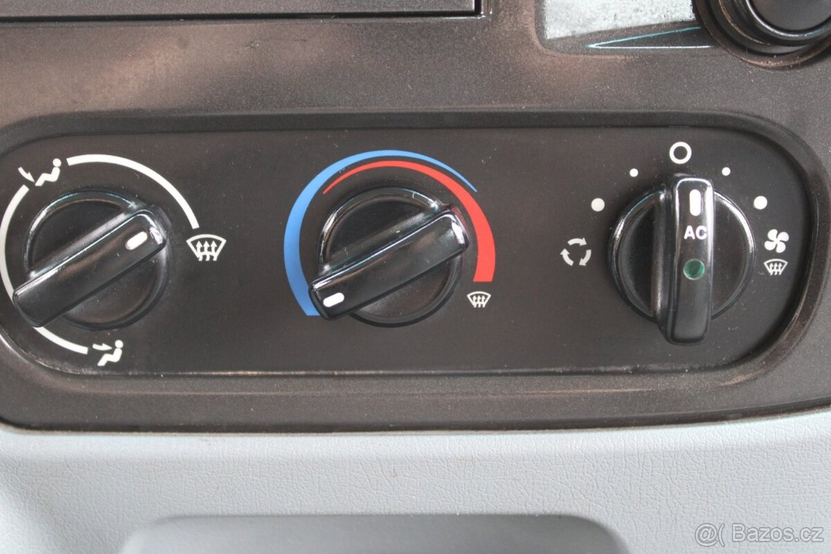 Ford Transit 2.4TDCI,SKLÁPĚČ,6MÍST,TAŽNÉ - 13