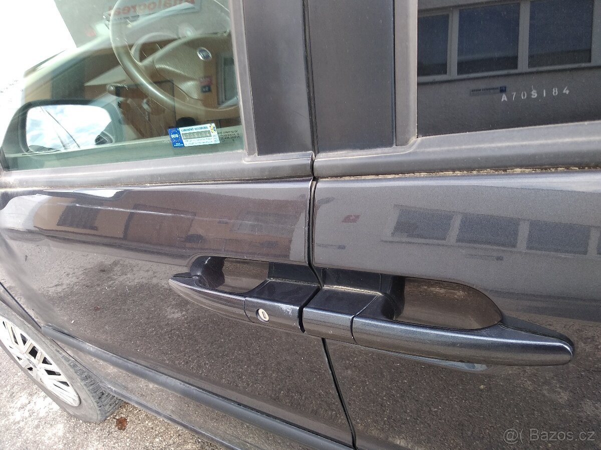 Fiat Ulysse 2,0 JTD 7 míst - 13