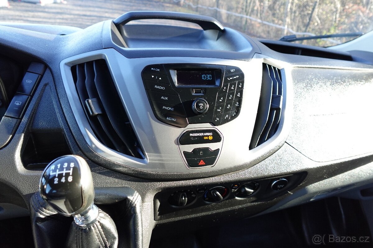 FORD TRANSIT L4 JUMBO 7 MÍST 2.2TDCI KLIMA - 13