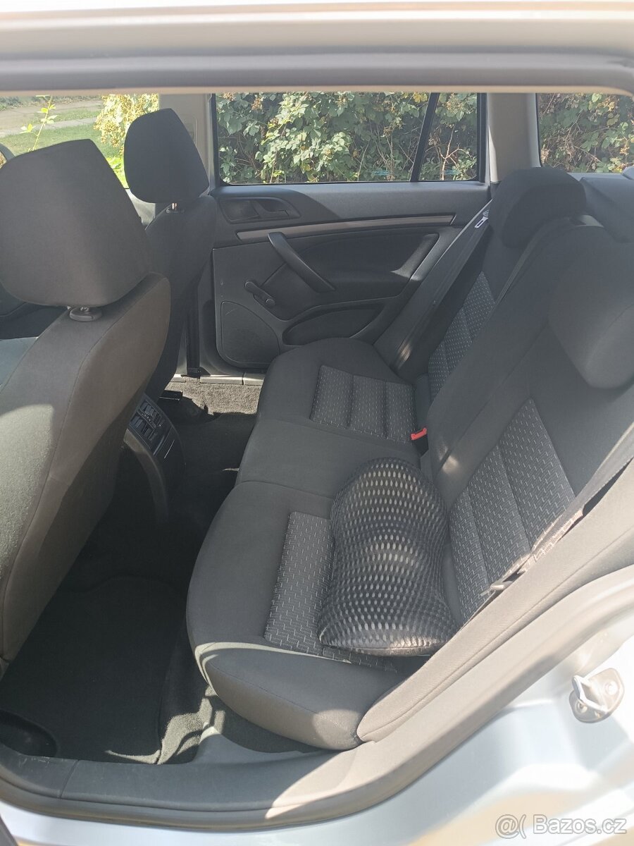 Škoda Octavia 2011 1.6 MPi - 13