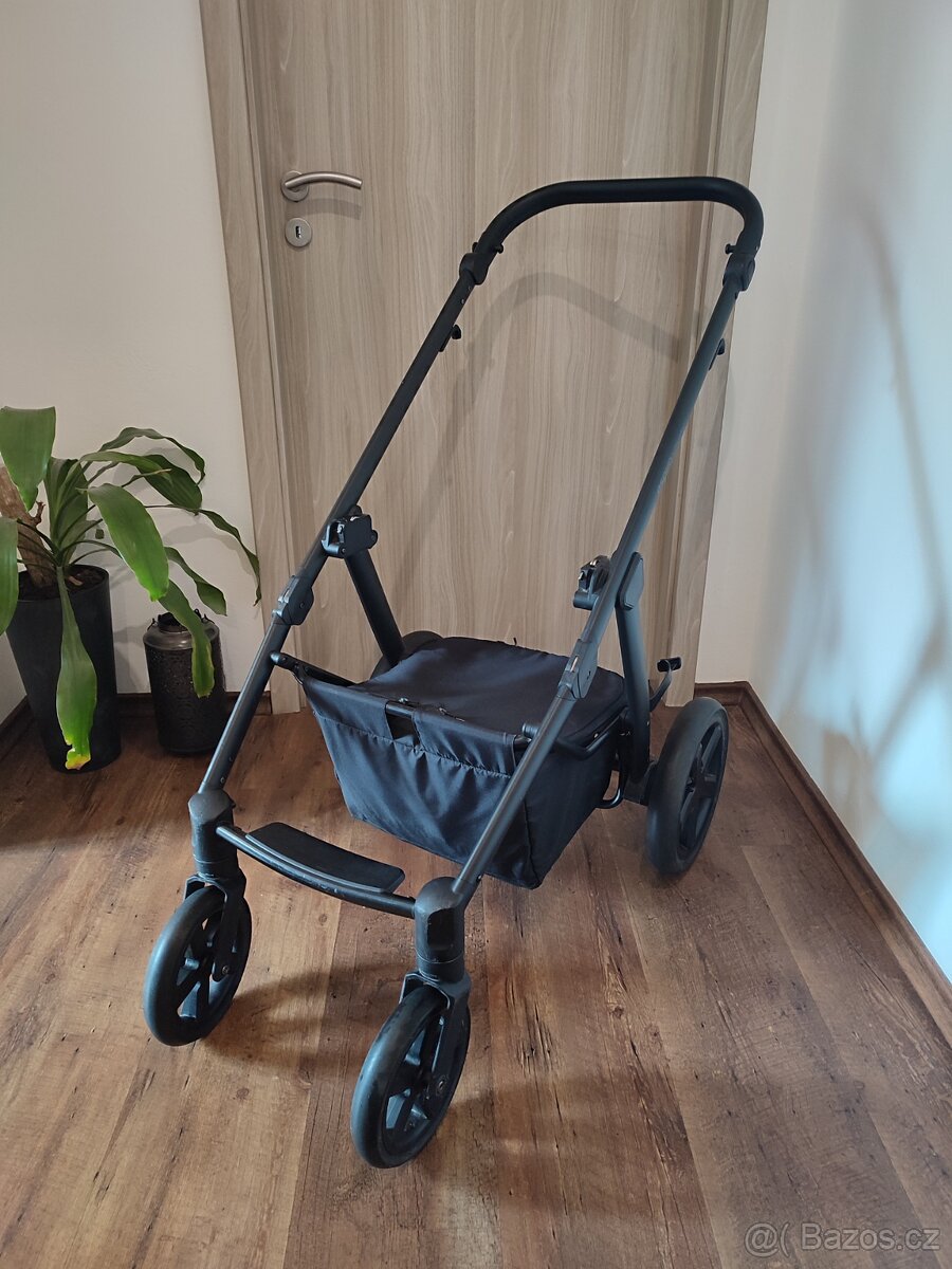Kočárek Husky Espiro - 13